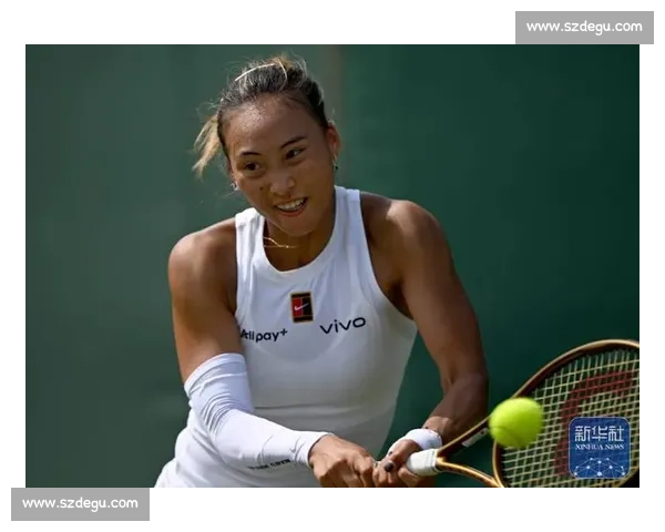 郑钦文温网首秀苦战三盘憾负 草地征程再遇瓶颈仍展韧性 郑钦文温网首秀苦战三盘憾负 草地征程再遇瓶颈仍展韧性