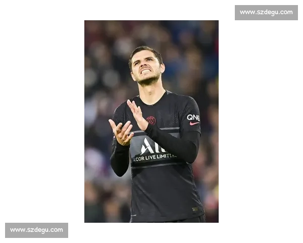 吉尔贝托谏言枪手：给道曼支持，莫增压力